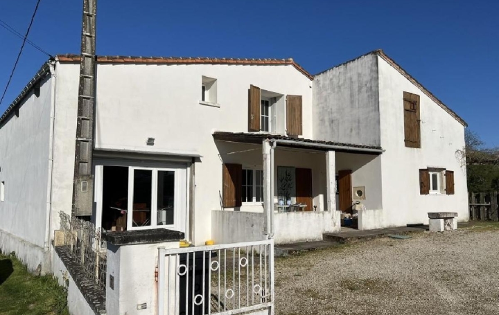 Maison / Villa CIVRAY (86400) 135 m<sup>2</sup> 175 500 € 