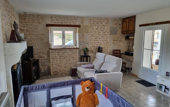 Maison CIVRAY (86400)  135 m2 175 500 € 