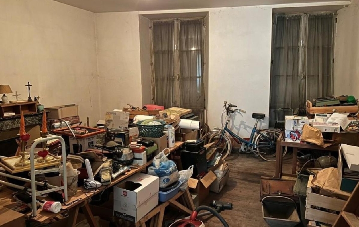 Maison RUFFEC (16700)  173 m2 125 530 € 