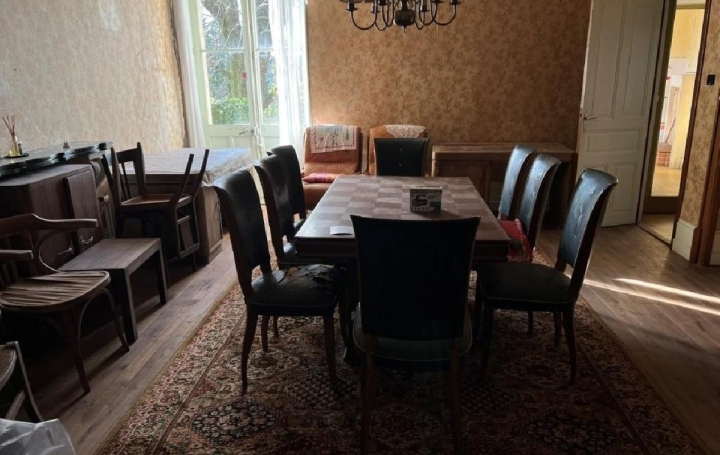 Maison RUFFEC (16700)  173 m2 125 530 € 