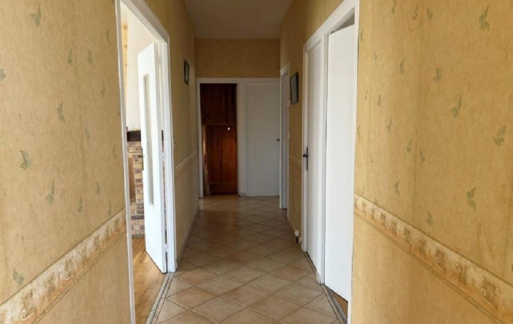 Maison RUFFEC (16700)  131 m2 154 255 € 