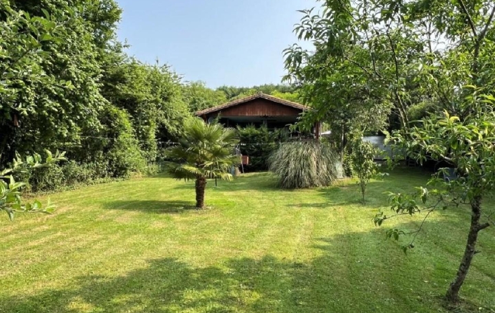 Maison NANTEUIL-EN-VALLEE (16700)  97 m2 187 000 € 