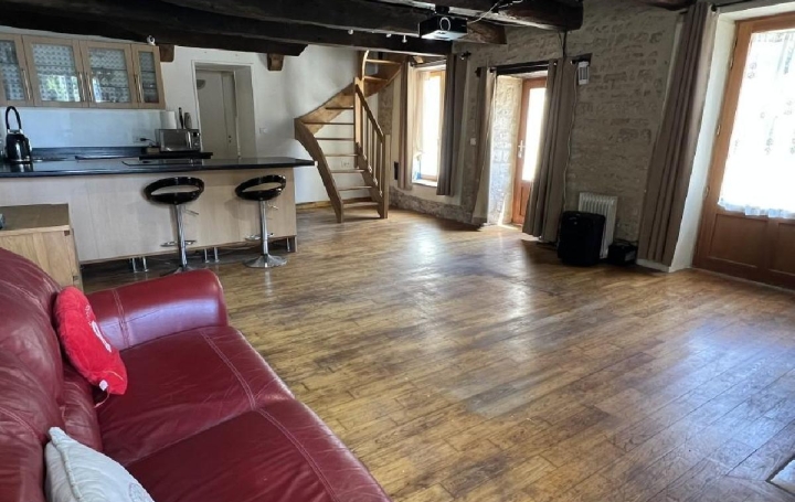 Maison CIVRAY (86400)  137 m2 195 000 € 