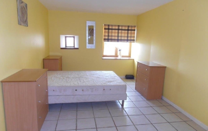 Maison RUFFEC (16700)  96 m2 115 000 € 