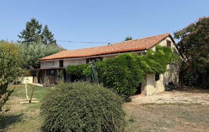 Maison CHAMPAGNE-MOUTON (16350)  140 m2 234 000 € 