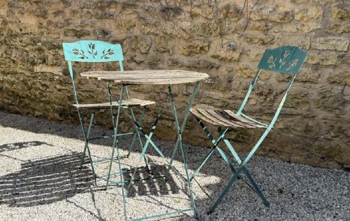 Maison RUFFEC (16700)  124 m2 99 950 € 