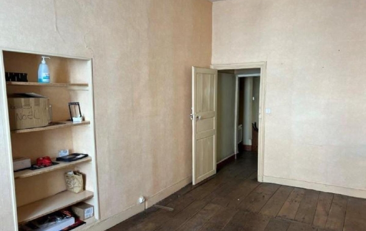 Maison RUFFEC (16700)  42 m2 65 000 € 