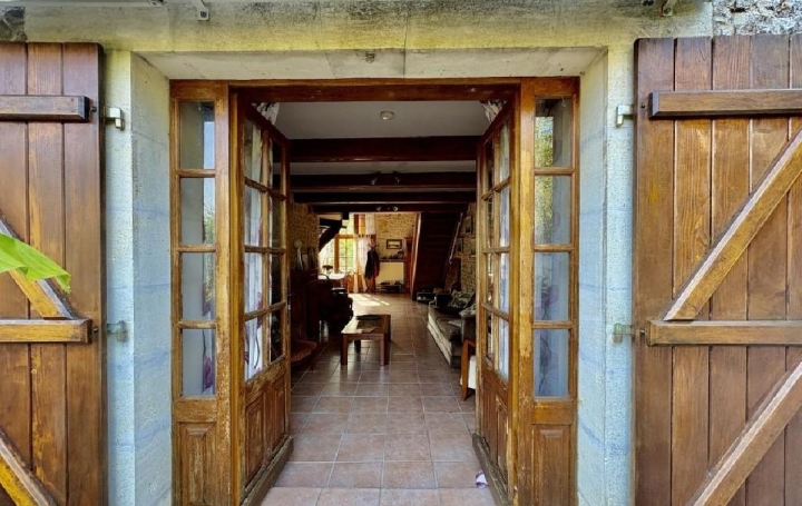 Maison RUFFEC (16700)  148 m2 159 500 € 