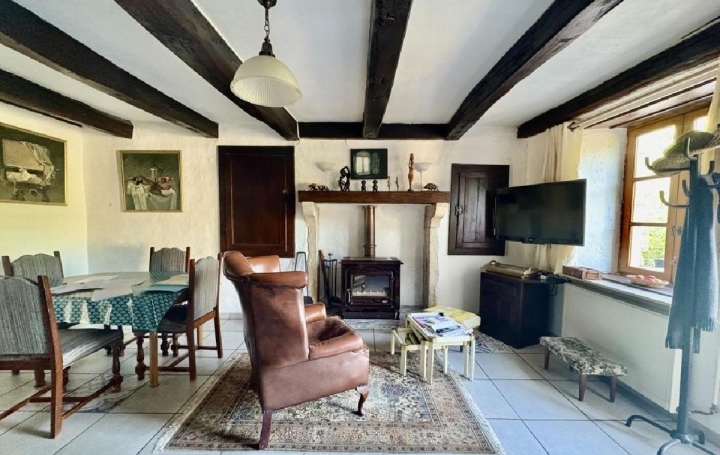 Maison RUFFEC (16700)  148 m2 159 500 € 