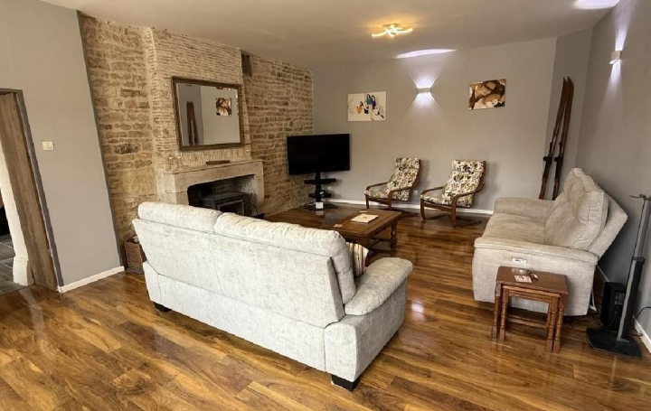 Maison SAUZE-VAUSSAIS (79190)  405 m2 389 400 € 