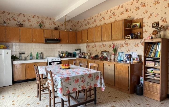 Maison SAUZE-VAUSSAIS (79190)  162 m2 180 850 € 