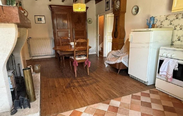 Maison VILLEFAGNAN (16240)  161 m2 186 000 € 