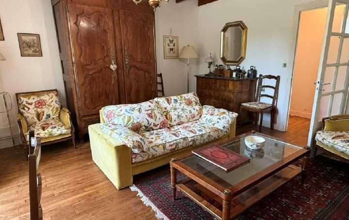 Maison VILLEFAGNAN (16240)  161 m2 186 000 € 