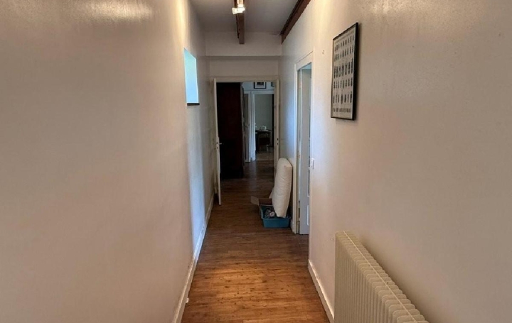 Maison VILLEFAGNAN (16240)  161 m2 186 000 € 