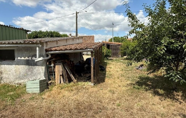 Maison CIVRAY (86400)  108 m2 123 650 € 