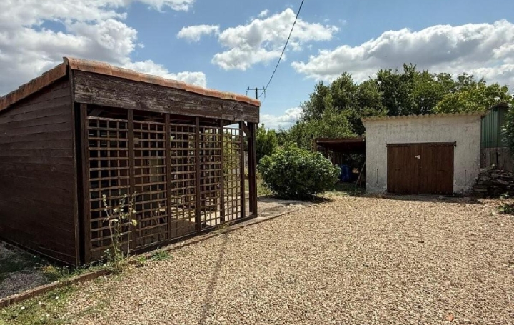 Maison CIVRAY (86400)  108 m2 123 650 € 