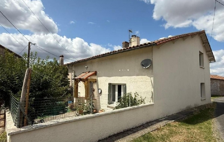 Maison CIVRAY (86400)  108 m2 123 650 € 