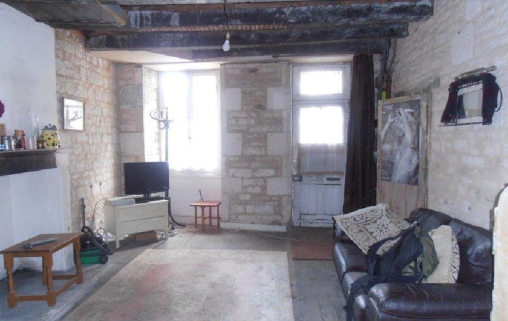 Maison SAUZE-VAUSSAIS (79190)  110 m2 34 000 € 