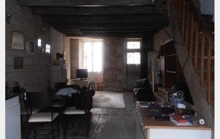 Maison SAUZE-VAUSSAIS (79190)  110 m2 34 000 € 