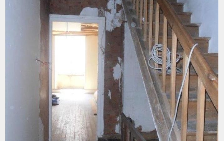 Maison SAUZE-VAUSSAIS (79190)  110 m2 34 000 € 