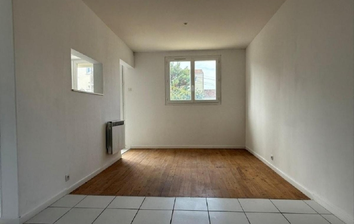 Maison RUFFEC (16700)  78 m2 96 750 € 