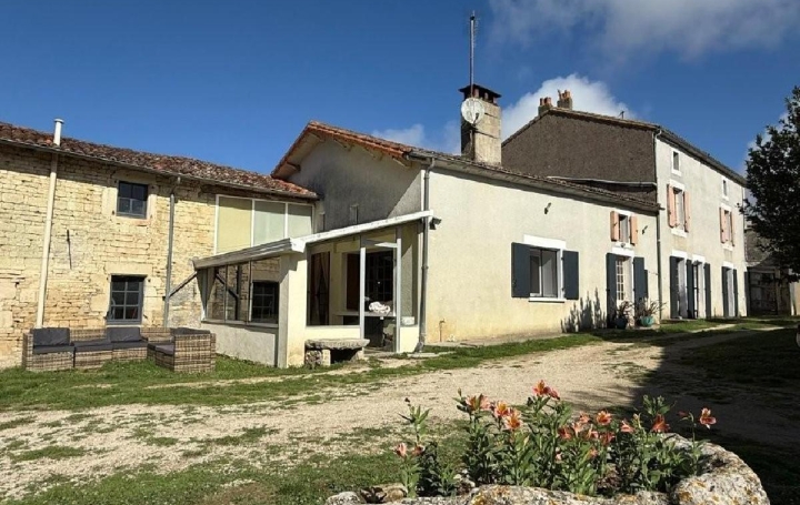 Maison VILLEFAGNAN (16240)  315 m2 264 550 € 