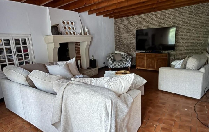 Maison VILLEFAGNAN (16240)  315 m2 264 550 € 