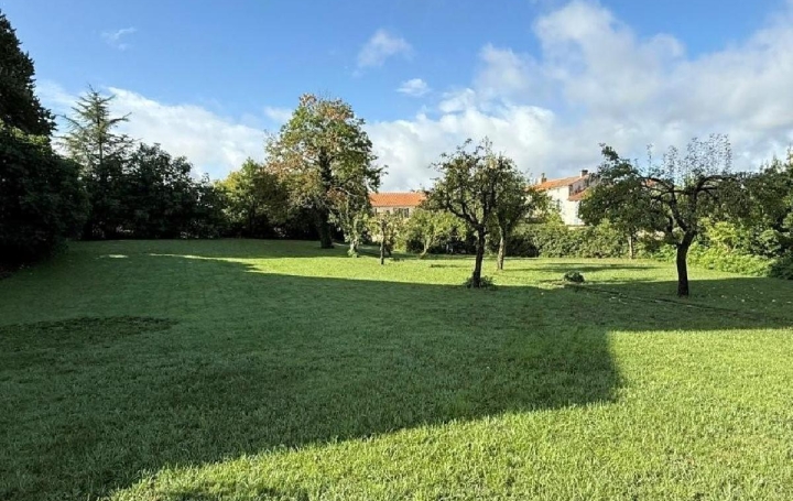 Maison VILLEFAGNAN (16240)  90 m2 127 800 € 