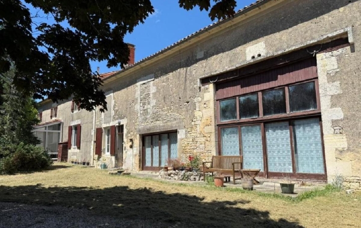 Maison / Villa VILLEFAGNAN (16240) 183 m<sup>2</sup> 145 150 € 