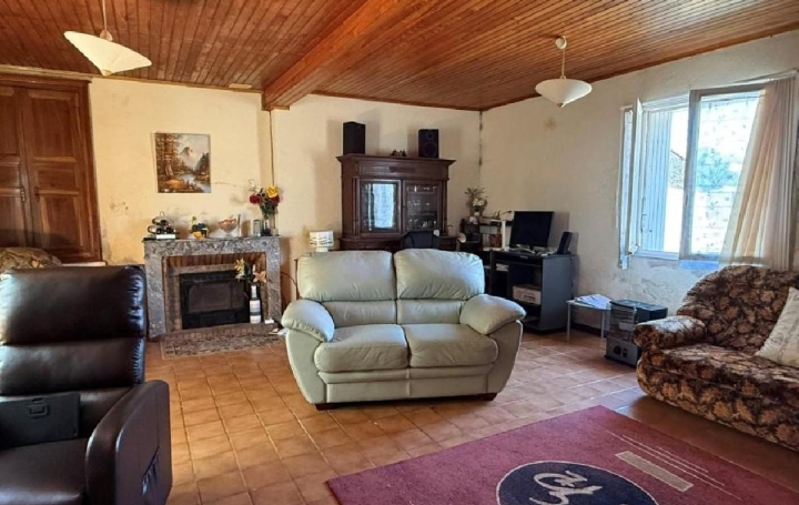 Maison VILLEFAGNAN (16240)  183 m2 145 150 € 