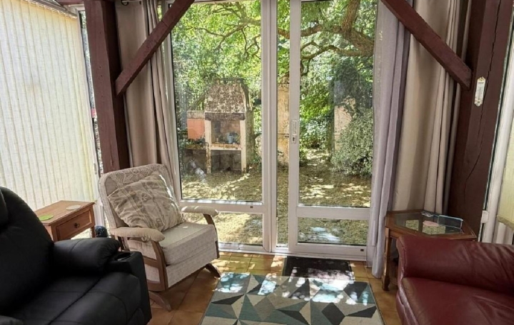 Maison VILLEFAGNAN (16240)  183 m2 145 150 € 