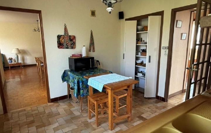 Maison RUFFEC (16700)  107 m2 122 995 € 