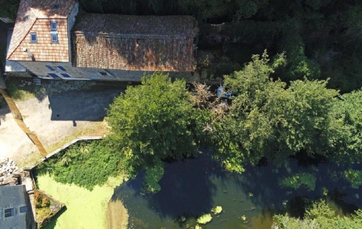 Maison CIVRAY (86400)  99 m2 117 645 € 