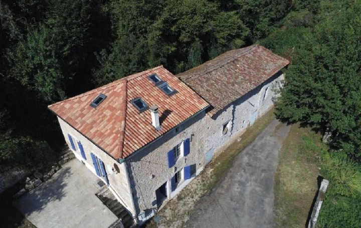 Maison CIVRAY (86400)  99 m2 117 645 € 