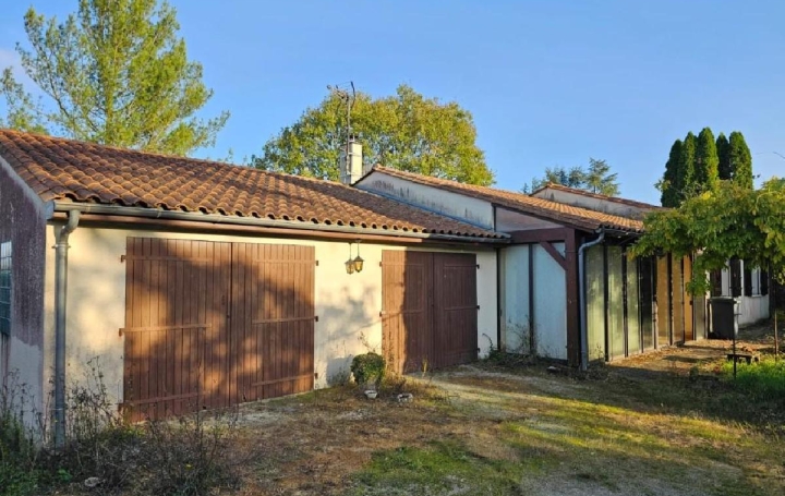 Maison VERTEUIL-SUR-CHARENTE (16510)  85 m2 129 000 € 