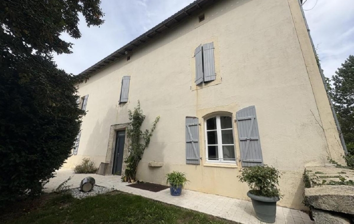 Maison VILLEFAGNAN (16240)  192 m2 265 950 € 