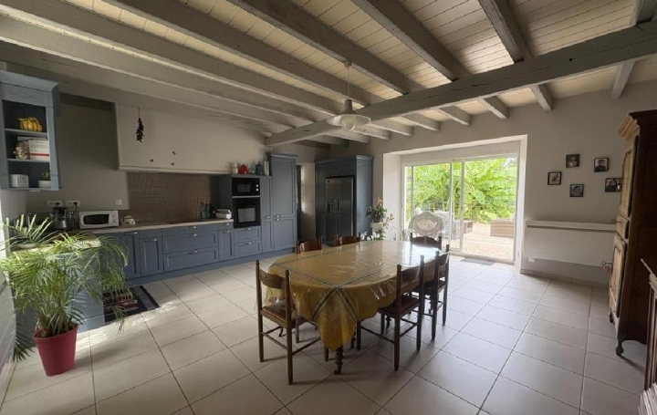Maison VILLEFAGNAN (16240)  192 m2 265 950 € 