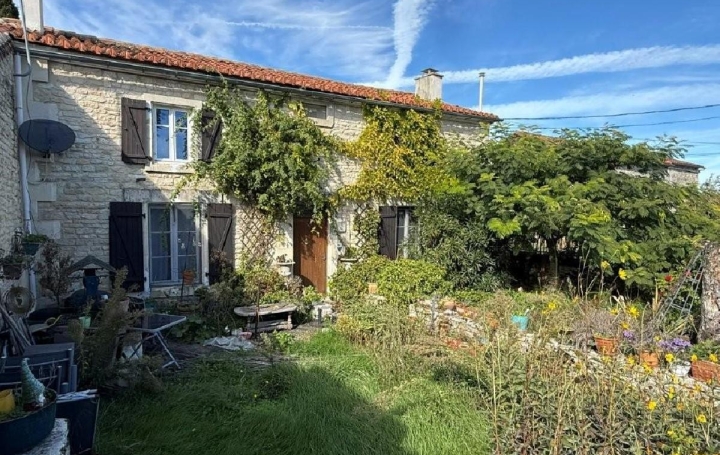 Maison MANSLE (16230)  120 m2 69 950 € 