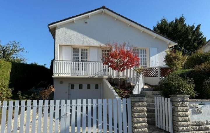 Maison / Villa RUFFEC (16700) 85 m<sup>2</sup> 107 500 € 