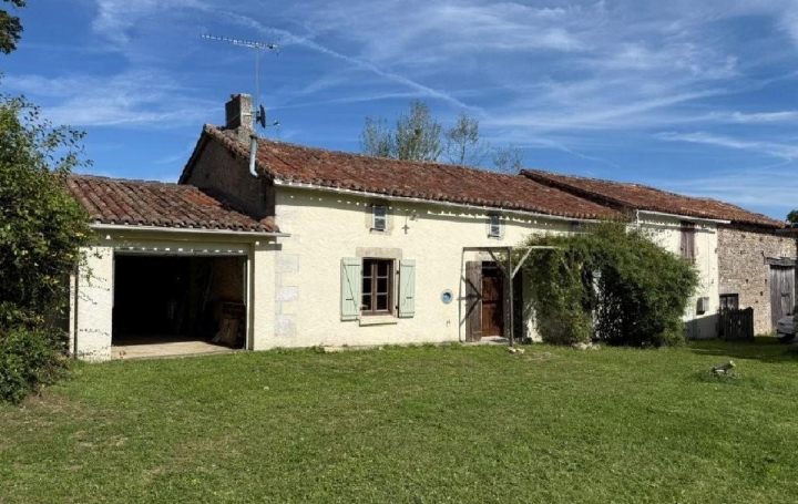 Maison CHAMPAGNE-MOUTON (16350)  108 m2 88 235 € 