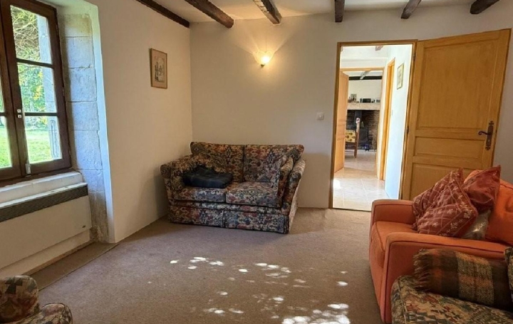 Maison CHAMPAGNE-MOUTON (16350)  108 m2 88 235 € 