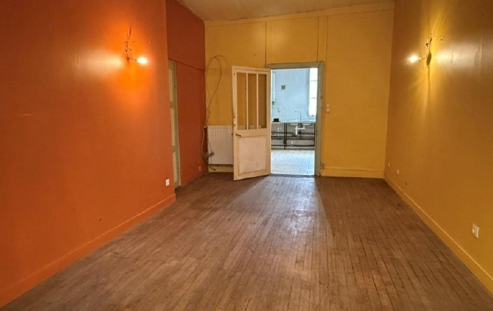 Maison RUFFEC (16700)  95 m2 74 500 € 