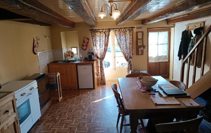 Maison CHARROUX (86250)  60 m2 60 000 € 