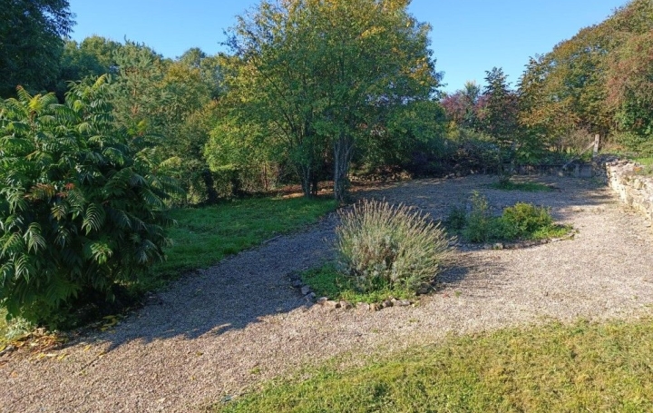 Maison CHARROUX (86250)  60 m2 60 000 € 