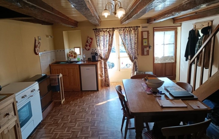 Maison CHARROUX (86250)  60 m2 60 000 € 