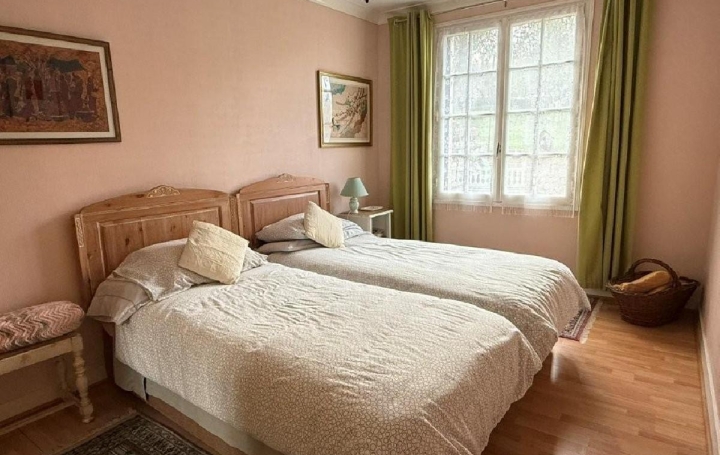 Maison NANTEUIL-EN-VALLEE (16700)  98 m2 145 000 € 