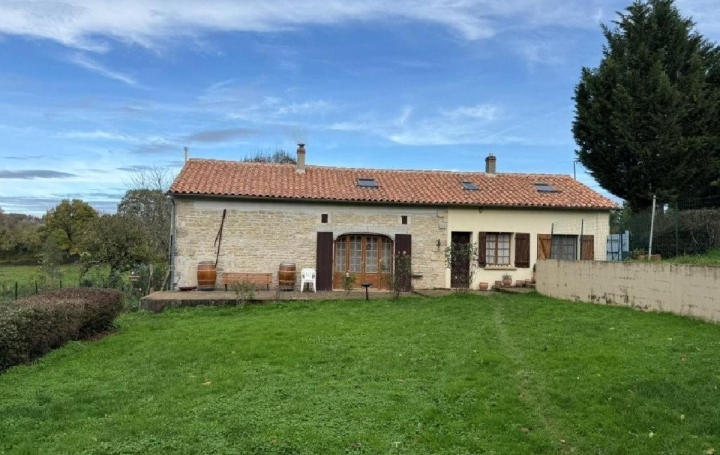 Maison NANTEUIL-EN-VALLEE (16700)  98 m2 145 000 € 