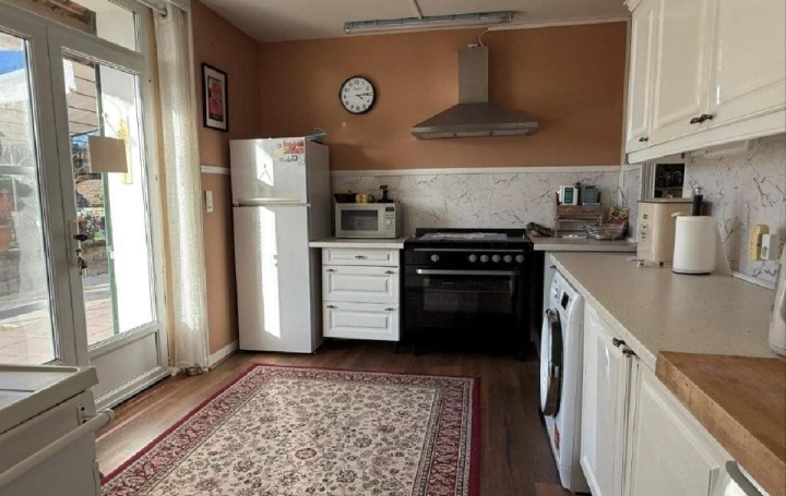 Maison MANSLE (16230)  141 m2 234 000 € 