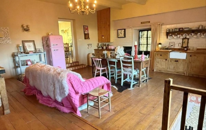 Maison AIGRE (16140)  495 m2 385 500 € 