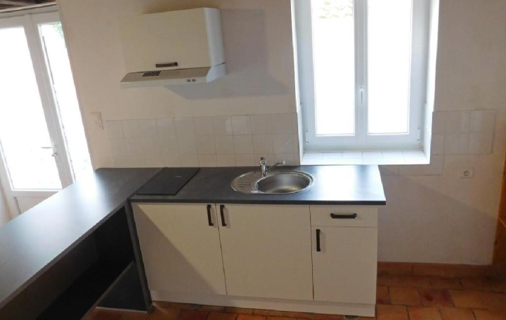 Maison MANSLE (16230)  39 m2 54 950 € 